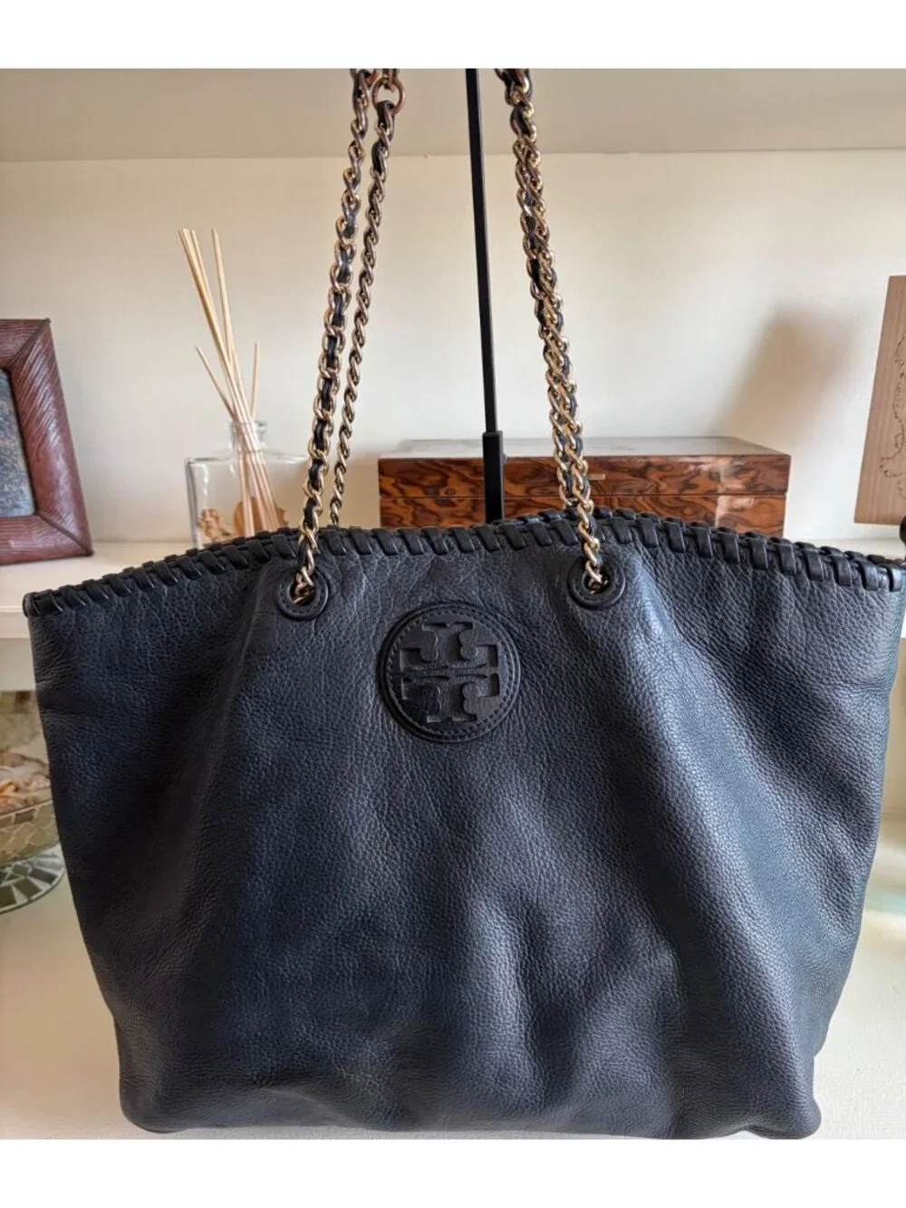 Tory Burch Marion Bag Whipstitch Trim Gold Chain Pebbled Black Shoulder Leather - Picture 2 of 13